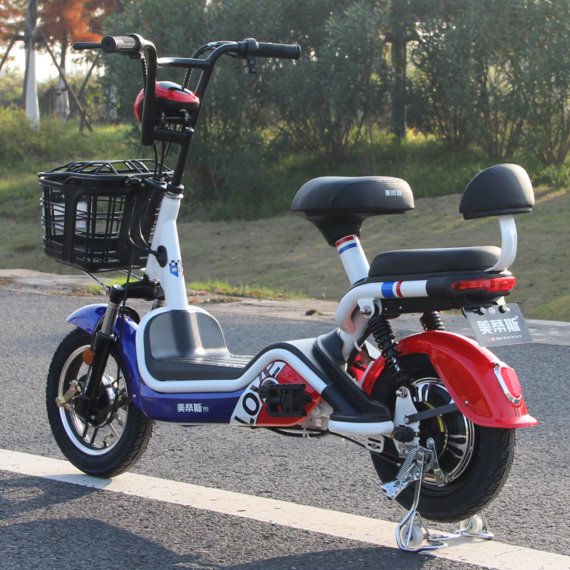 新*酷跑電動車 核磁節(jié)能電機(jī) 動力強(qiáng)勁 跑的遠(yuǎn) 功能全 外觀大氣  價格低 廠家批發(fā)