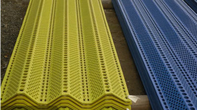 三峰防風圍墻防風圍擋圈地用藍色圓孔鐵板 三峰防風圍墻防風圍擋圓孔鐵板