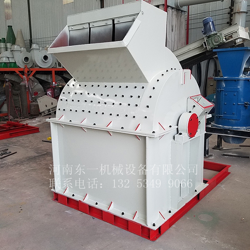 800型木材粉碎機設(shè)備廠家、大型木材粉碎機設(shè)備、粉碎樹枝、木頭、板材粉碎破碎機