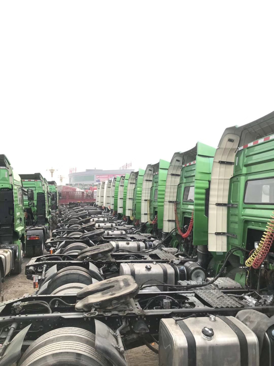 拖頭二拖三拖板拖掛車德龍新M3000單驅17年國五九成新