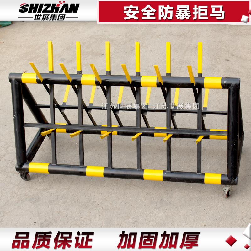 擋車(chē)拒馬 移動(dòng)護(hù)欄 學(xué)校門(mén)口*防恐防爆帶刺拒馬  擋車(chē)拒馬 移動(dòng)護(hù)欄 *防恐拒馬