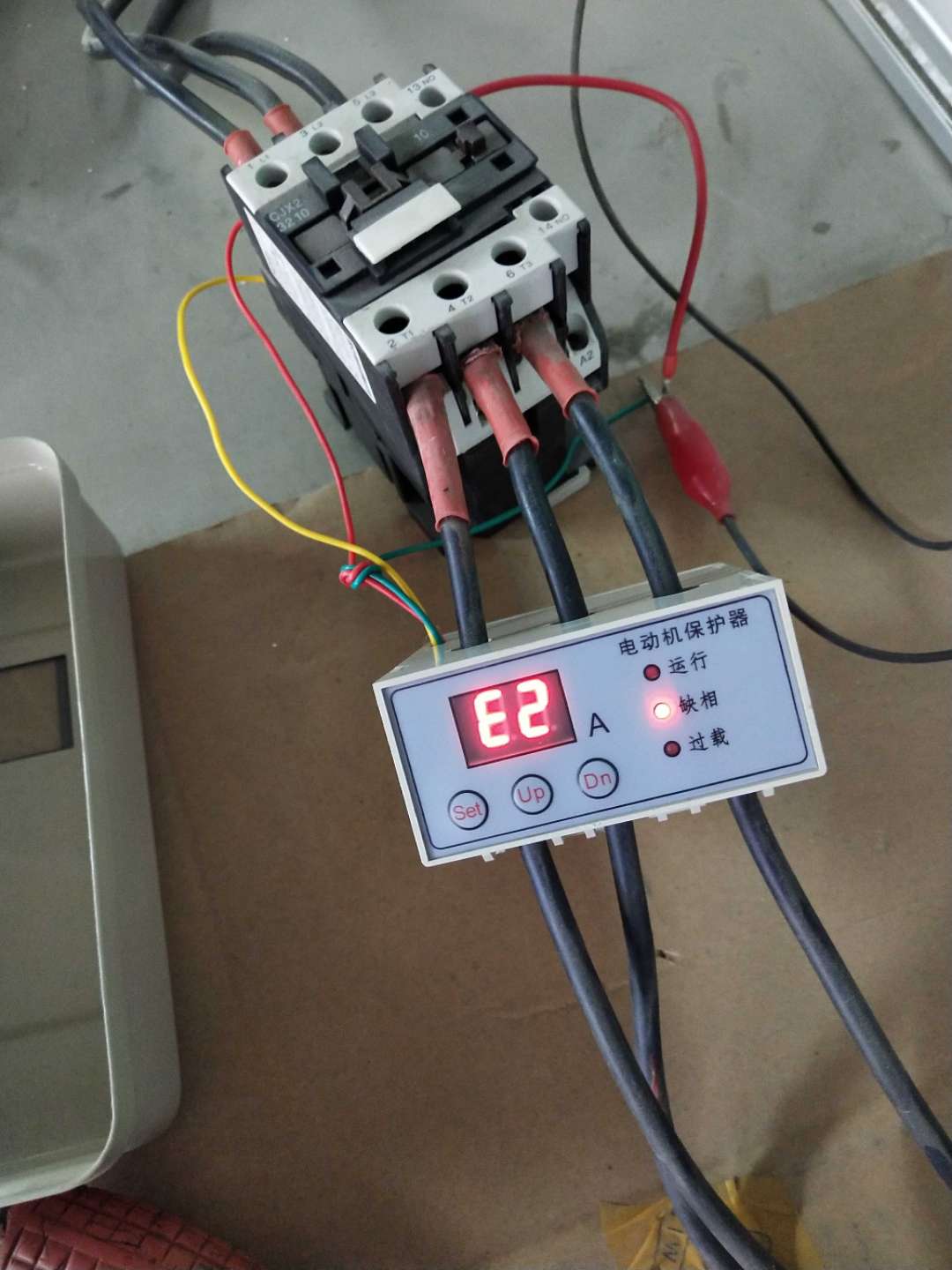 電動(dòng)機(jī)過載保護(hù)器廠家君通上海人民天正正泰德力西型