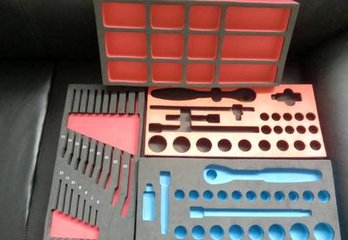 一面有膠密封條 一面有膠橡塑條