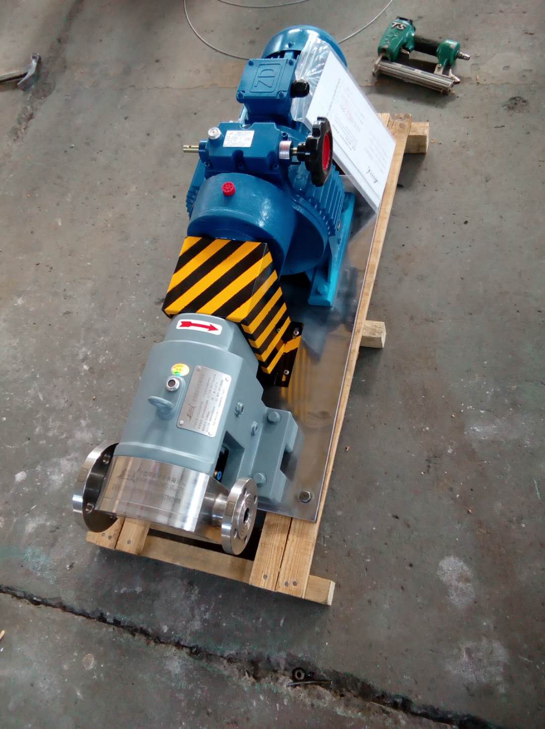 TLS高溫轉(zhuǎn)子泵