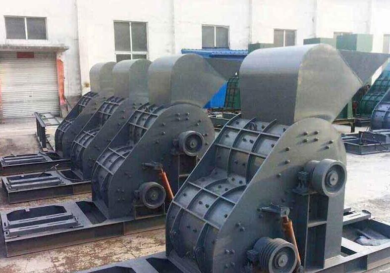 雙擊破碎機(jī)廠家選好注定你的事業(yè)