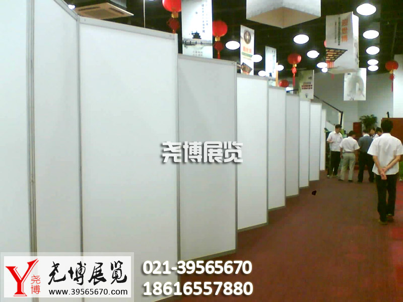 供應(yīng)上海海報(bào)展板、上海書(shū)畫(huà)展板、上海屏風(fēng)隔板出租免費(fèi)搭建