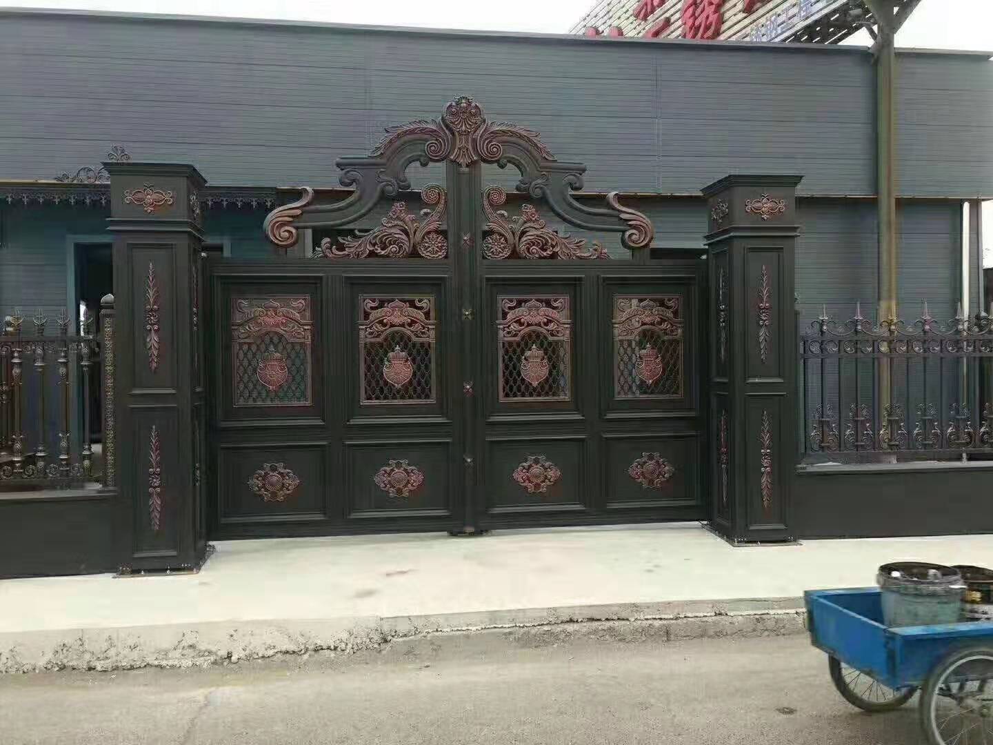 定制鋁藝別墅門(mén) 定制鋁藝別墅庭院門(mén) 私人訂制定制鋁藝別墅庭院門(mén)