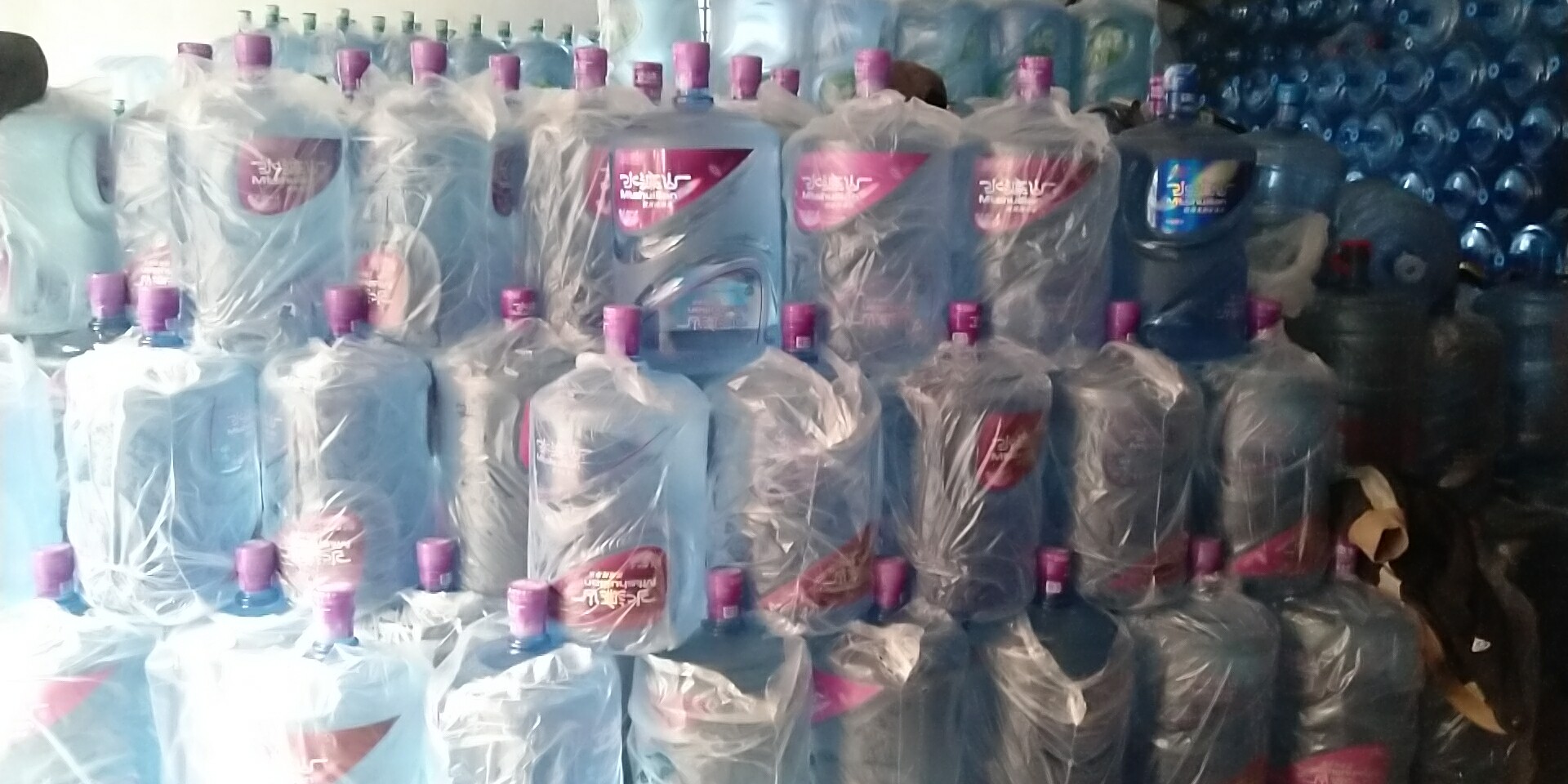 東莞虎門鎮(zhèn)長(zhǎng)安鎮(zhèn)水濂山飲用水店-送水公司電話