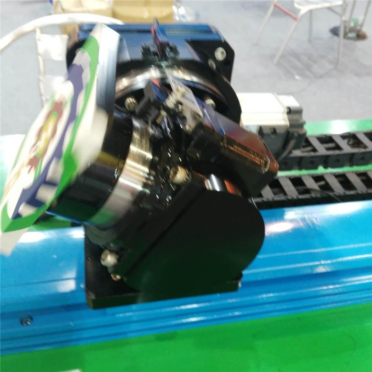 中空旋轉(zhuǎn)平臺四軸五軸旋轉(zhuǎn)臺