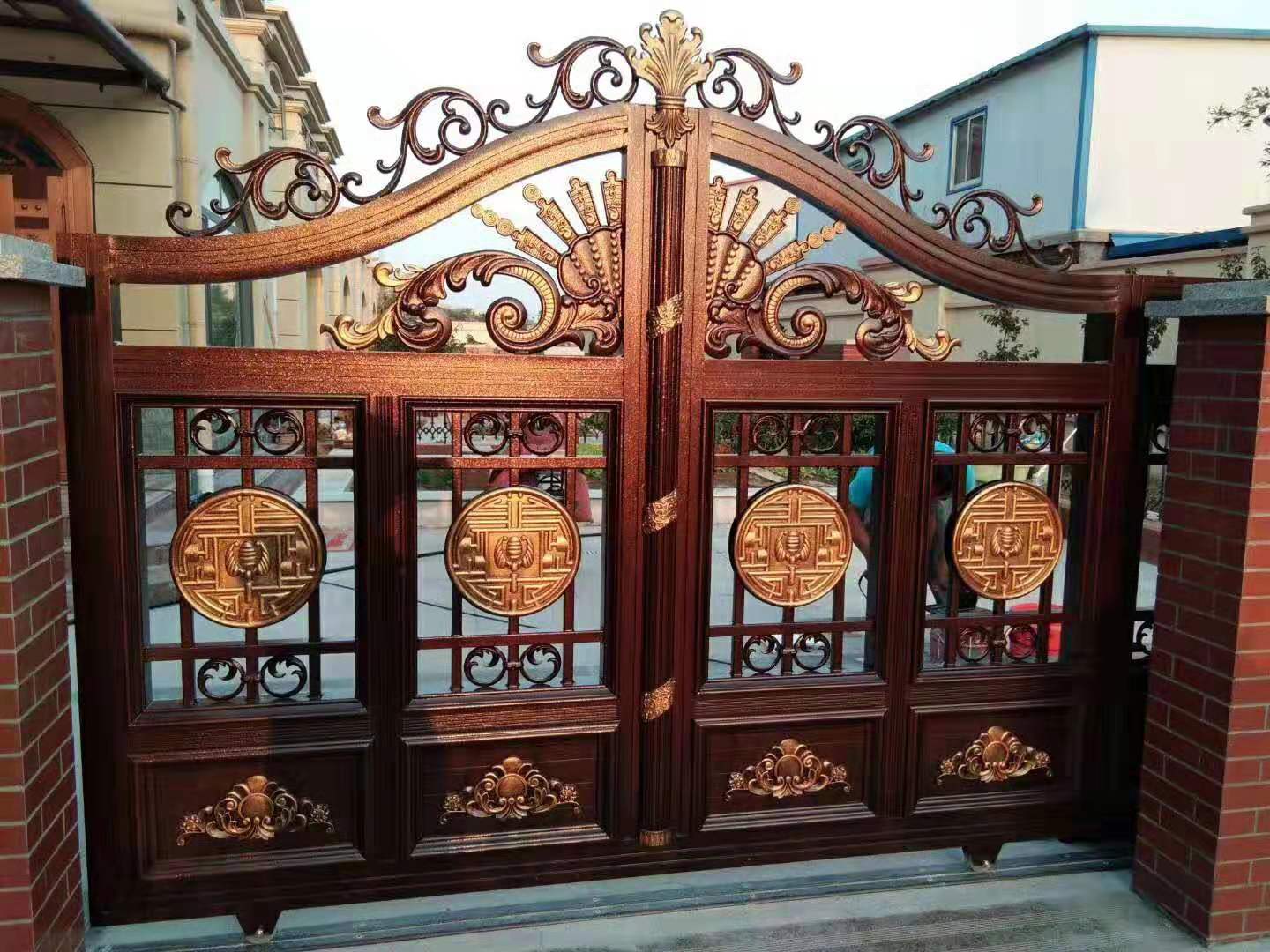 別墅大門、庭院門，鋁藝門定制庭門、歐式庭院門、別墅庭院門、鋁藝庭院門、農(nóng)村庭院豪宅大門、私人訂制庭院門、仿銅拉絲門