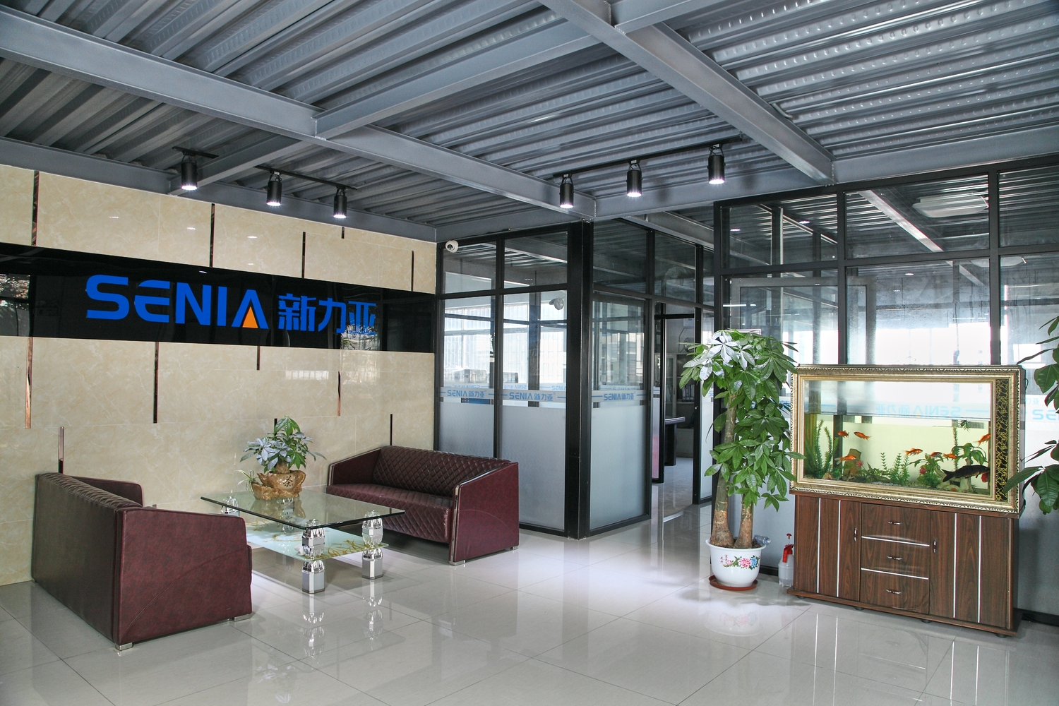 SENIA-新力亞 河南鄭州木工六排鉆6B帶翻轉(zhuǎn) 排鉆 鉆床 木工機(jī)械六排鉆鉆床機(jī)