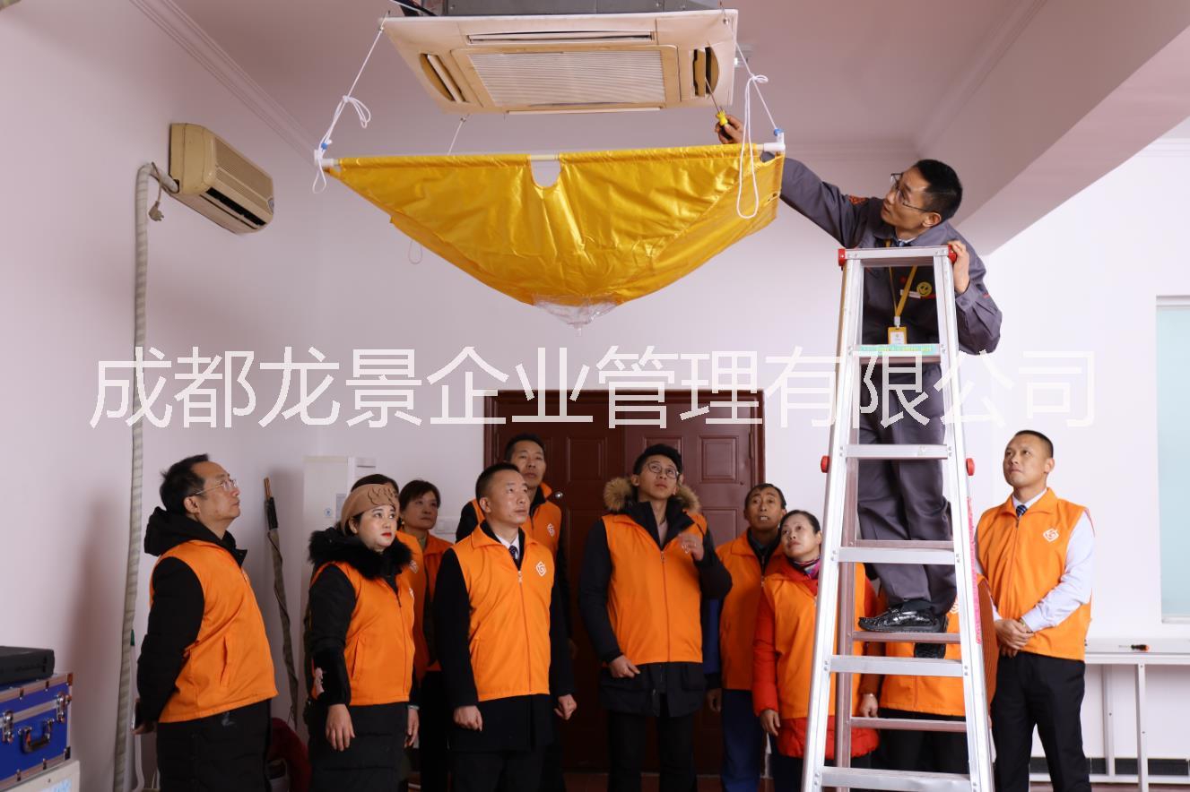 成都空調(diào)清洗培訓(xùn)，清洗空調(diào)加盟