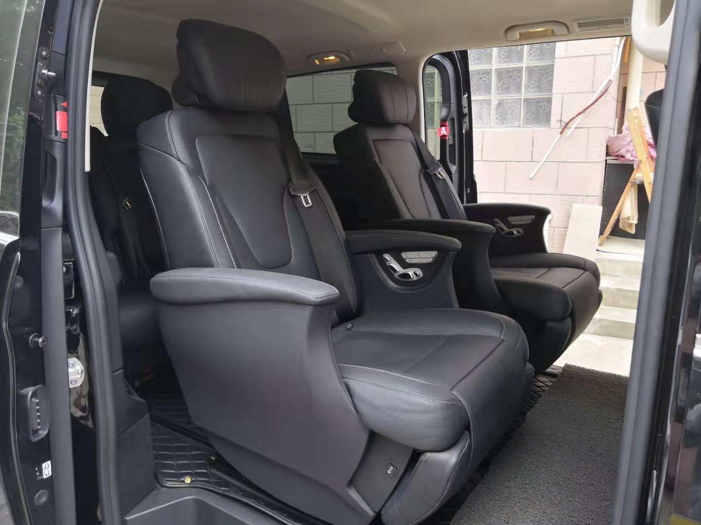 奔馳威霆奔馳V260奔馳凌特多少 租奔馳威霆奔馳V260奔馳凌特