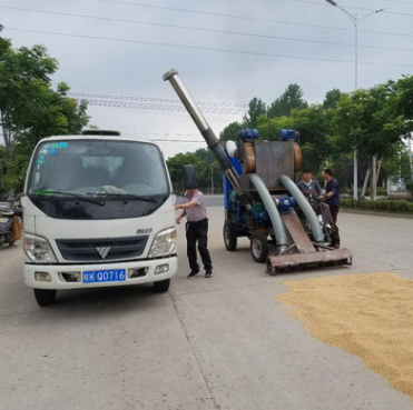 收糧機廠家直銷    廣東收糧機供應(yīng)商  廣西收糧機供應(yīng)商湖北收糧機供應(yīng)商 江西收糧機供應(yīng)商