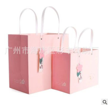 服裝手提紙袋 服裝手提紙袋價(jià)格 服裝手提紙袋報(bào)價(jià)表 服裝手提紙袋批發(fā)價(jià) 服裝手提紙袋哪家好