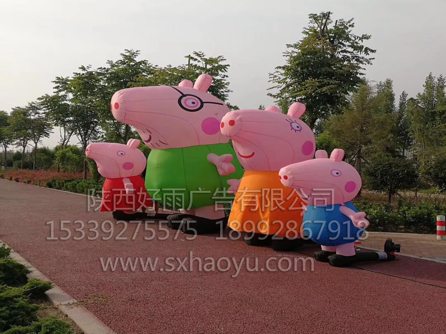 西安行走卡通氣模毛絨卡通服裝訂做|卡通人偶服裝定做