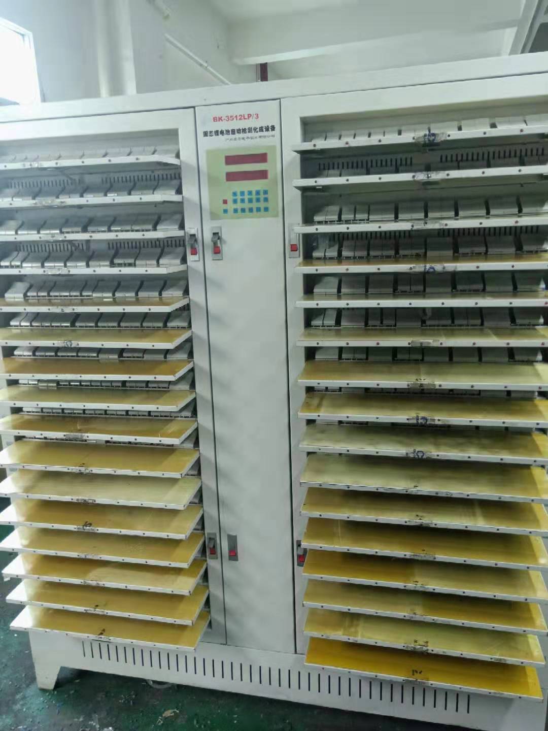 專業(yè)鋰電池自動檢測化成設(shè)備分容柜 二手鋰電池自動檢測化成設(shè)備分容柜
