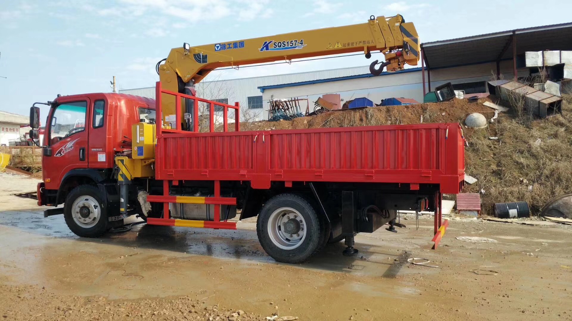 重汽*徐工6.3噸4節(jié)隨車吊廠家直銷