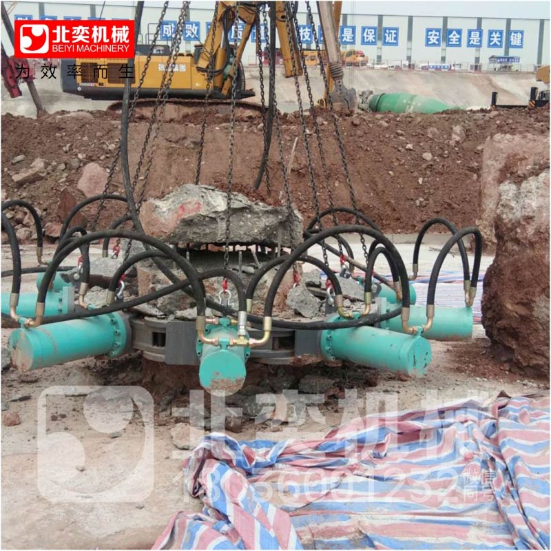 截樁機設(shè)備破樁機 水泥圓形實心樁挖掘機改裝液壓破樁機 吊車截樁機器