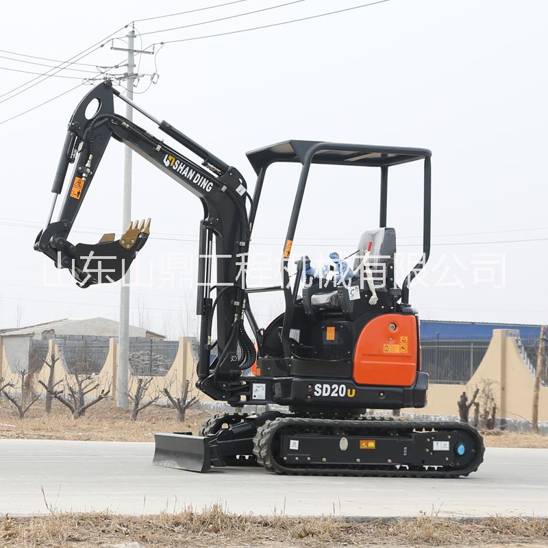 小型挖掘機 果園用小型挖掘機 挖土機大全