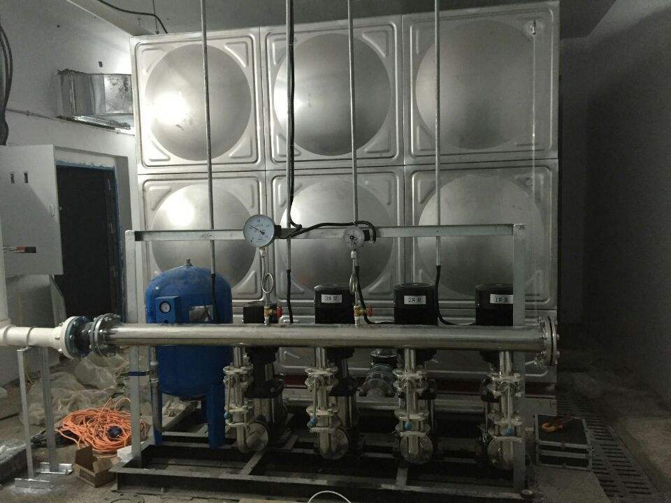 湖南不銹鋼拼裝水箱/長沙拼裝水箱價格/廠家電話/價格/供應(yīng)商