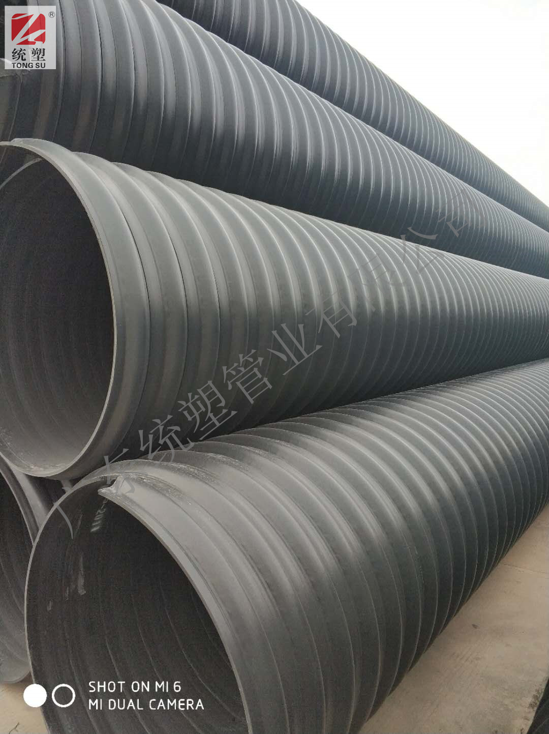 市政管道大口徑排水量鋼帶PE螺旋波紋管500SN8廠家供應長12米黑色
