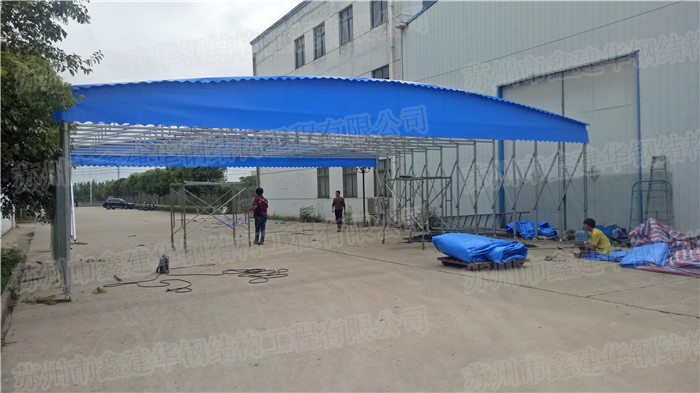 山東蒙陰縣移動(dòng)倉(cāng)庫(kù)電動(dòng)遙控蓬 活動(dòng)伸縮雨棚批發(fā)代理