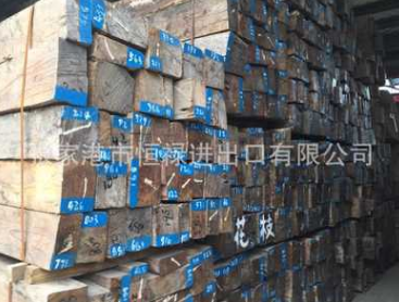 張家港原木 *精品花枝進口原木 木材加工實木板材批發(fā)