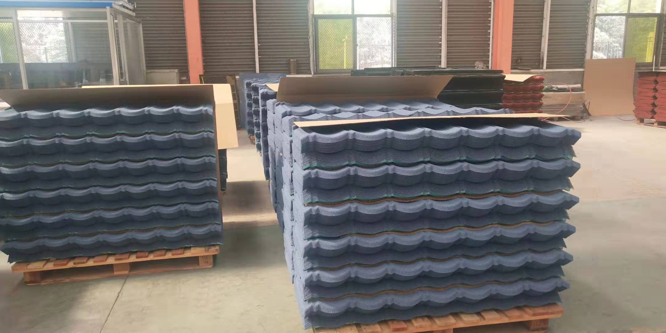 屋面瓦廠家彩石金屬瓦防火屋頂改造瓦平改坡瓦裝飾瓦別墅瓦