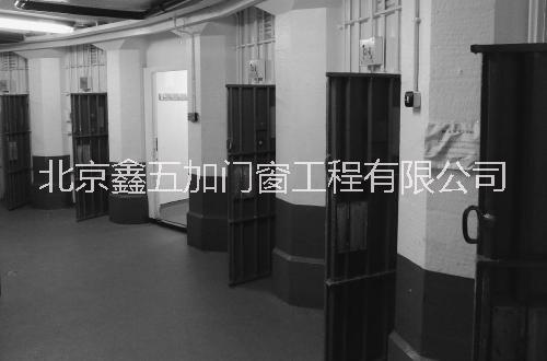 鋼質(zhì)監(jiān)室門窗好在哪里