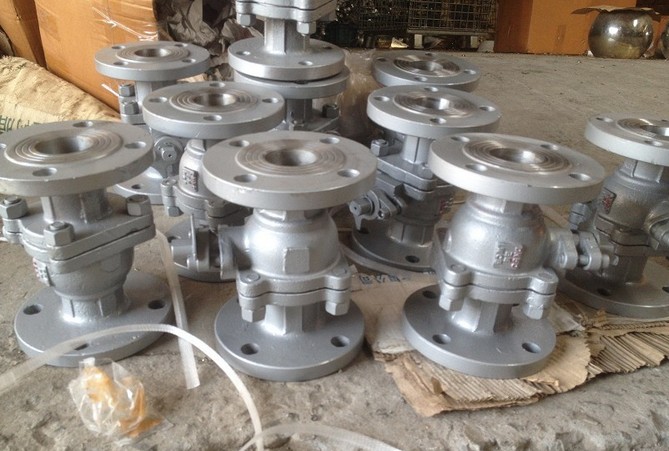 江蘇閥門廠專業(yè)生產(chǎn)鑄鋼球閥