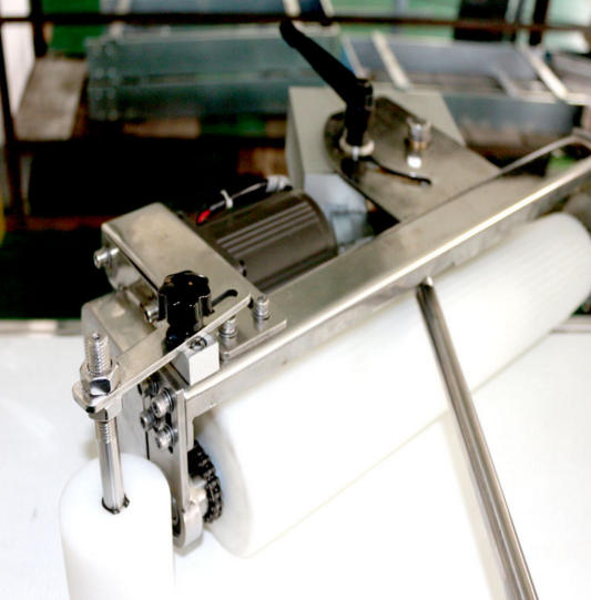 蛋糕充填機(jī)廠家、蛋糕充填機(jī)批發(fā)商、蛋糕機(jī)直銷、蛋糕充填機(jī)廠家直銷、上海包子機(jī)、ST-510全自動(dòng)蛋糕充填機(jī)