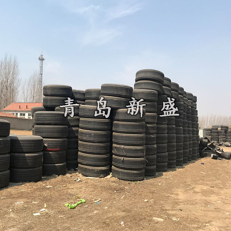 碼頭  船舶防撞輪胎 船用氣囊輪胎 船舶護(hù)舷輪胎