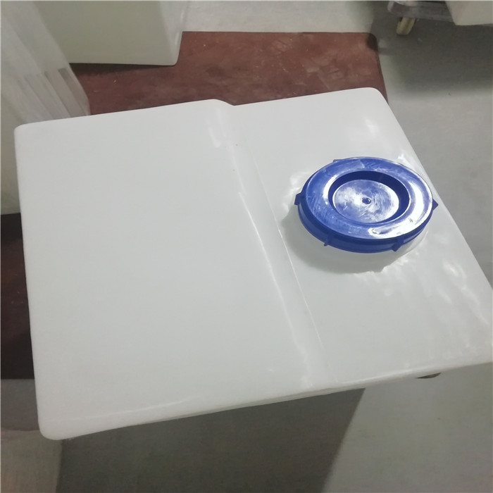 方形帶蓋機(jī)構(gòu)存放純水防腐200升 方形PE塑料水箱