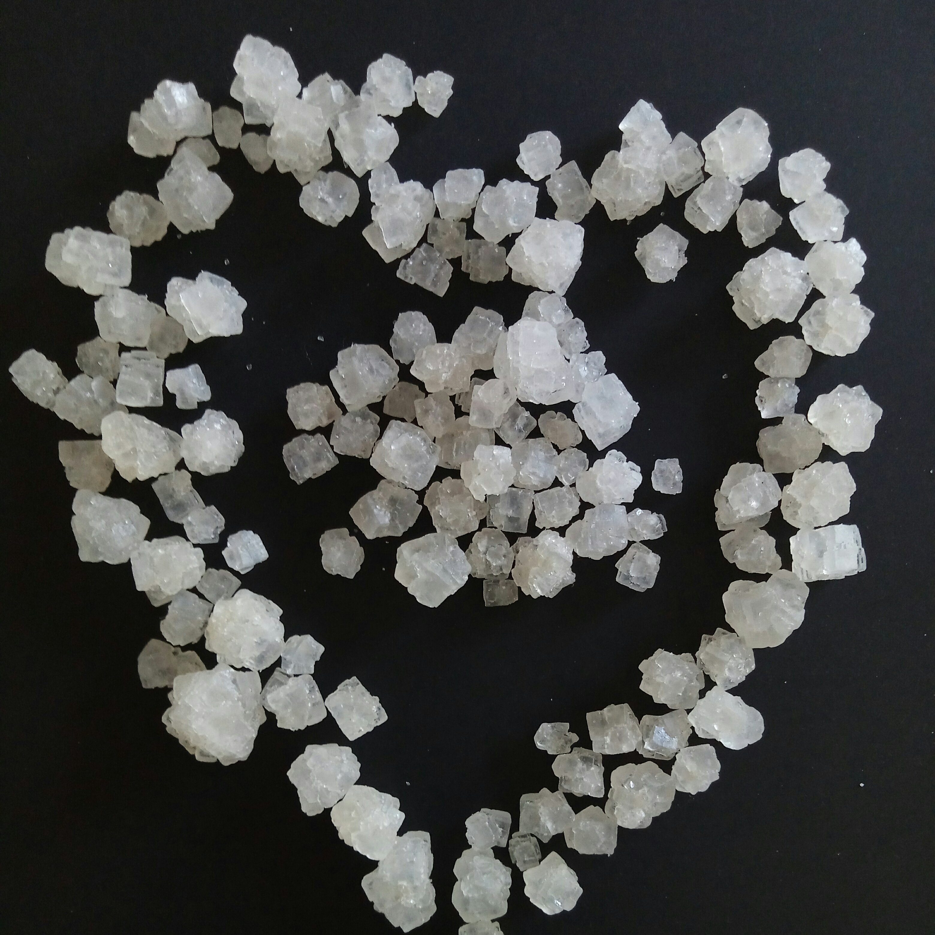 工業(yè)級(jí)工業(yè)鹽 日曬原鹽熱敷用大顆 大顆粒鹽