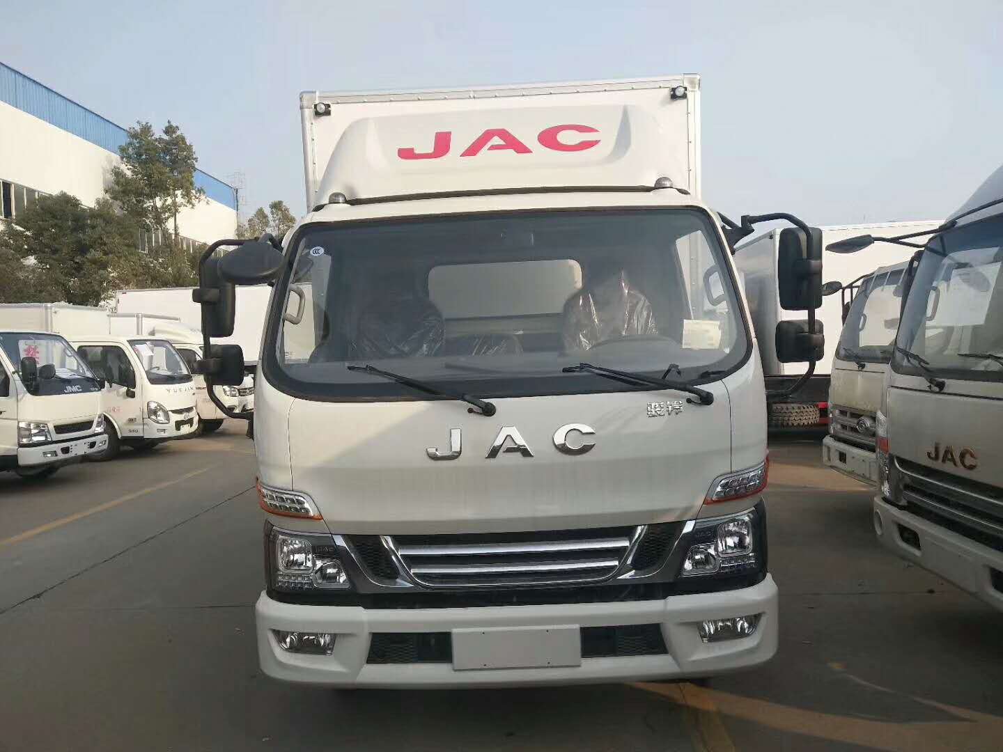 江淮駿鈴寬體單排冷藏車配置廠家哪家好