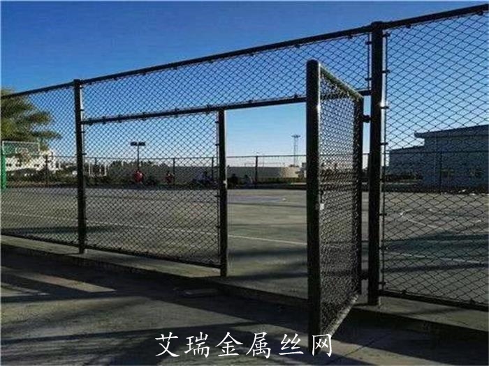 體育場(chǎng)圍網(wǎng)廠家批發(fā)價(jià)格 體育圍網(wǎng) 體育中心隔離柵生產(chǎn)廠家