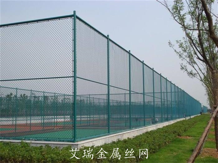 供應(yīng)批發(fā)網(wǎng)球場護欄網(wǎng)｜廠家直銷特價網(wǎng)球場圍網(wǎng)|網(wǎng)球場圍欄高度