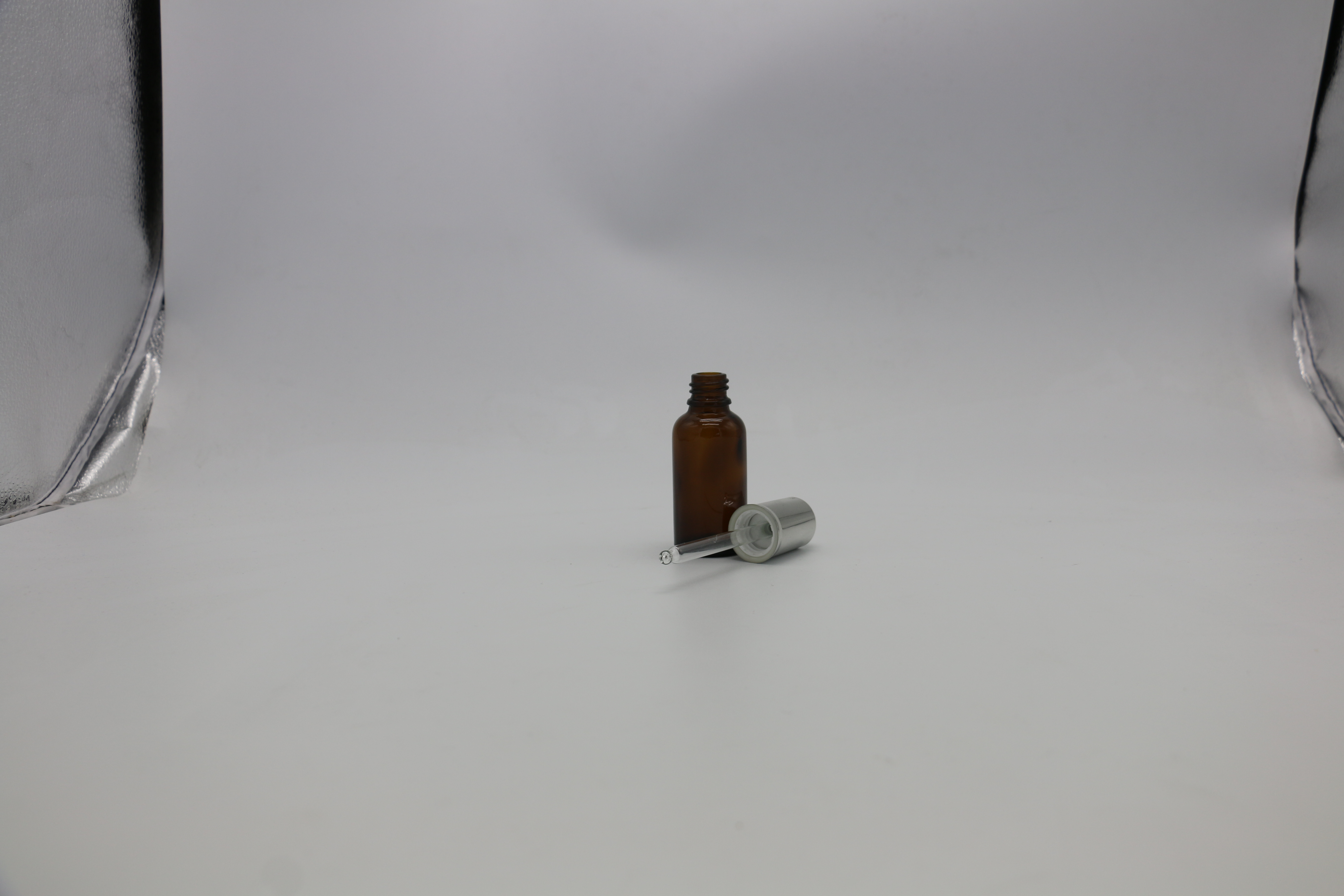 江蘇江陰精油滴管定制 透明玻璃精油瓶 調(diào)配空瓶滴管分裝小樣瓶5-100ml化妝品分裝瓶定制