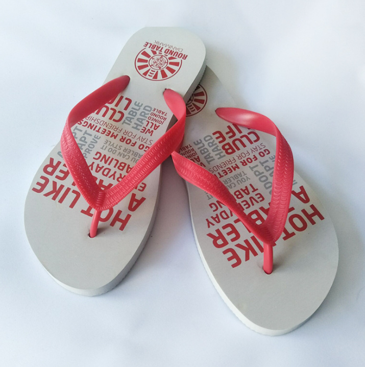 簡約時(shí)尚EVA人字拖 鏤空eva拖鞋 男女款休閑防滑耐磨平底人字拖鞋