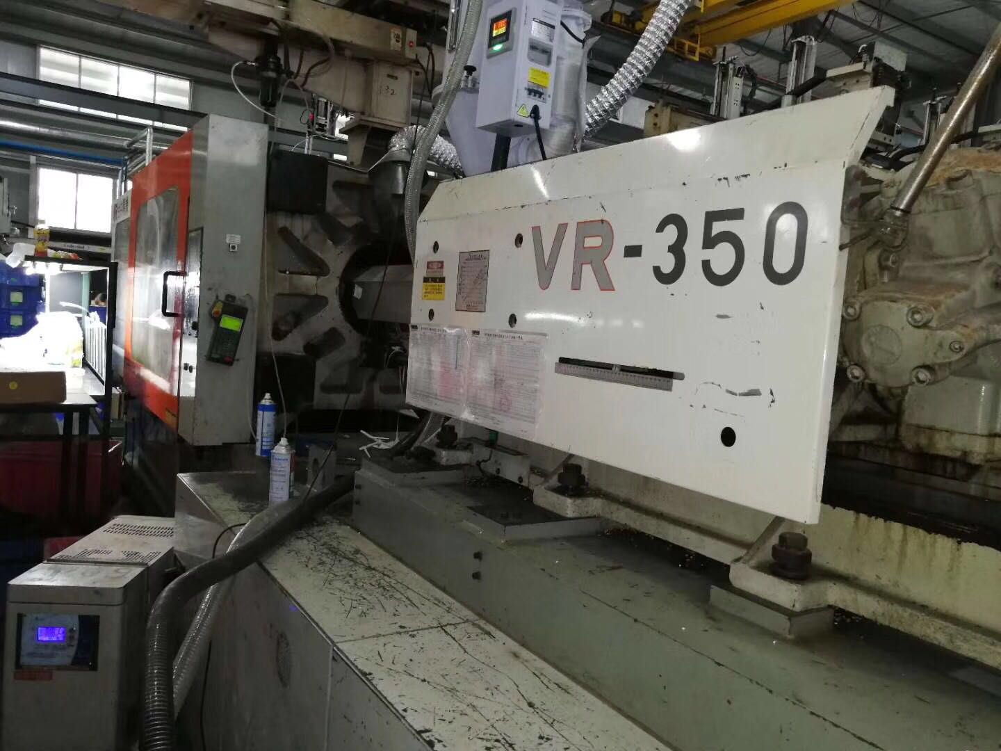 東莞工廠臺中精機VR350注塑機，現(xiàn)場處理出售，價格便宜
