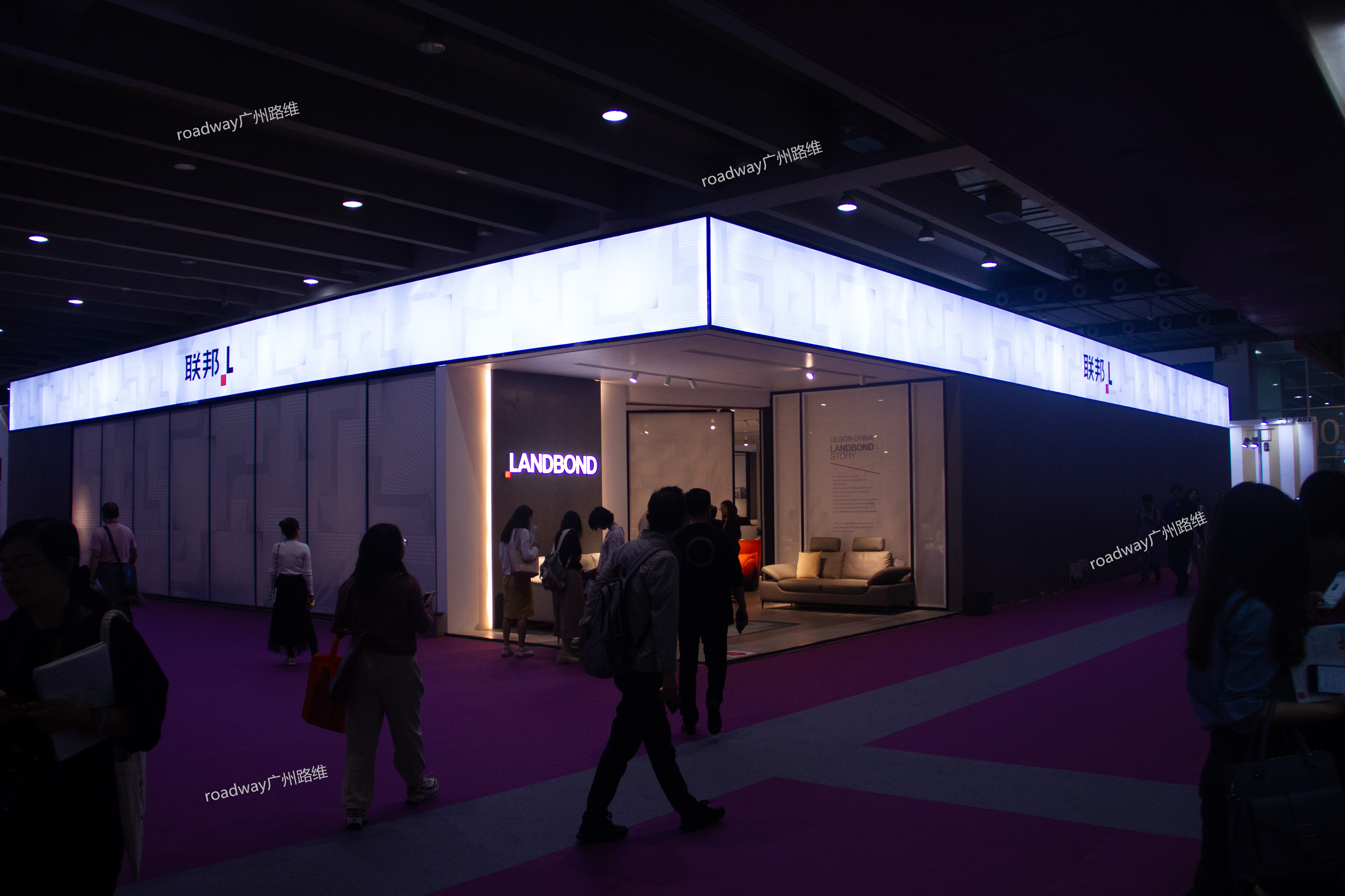 路維展示設(shè)計(jì)丨家具展大型展示設(shè)計(jì)