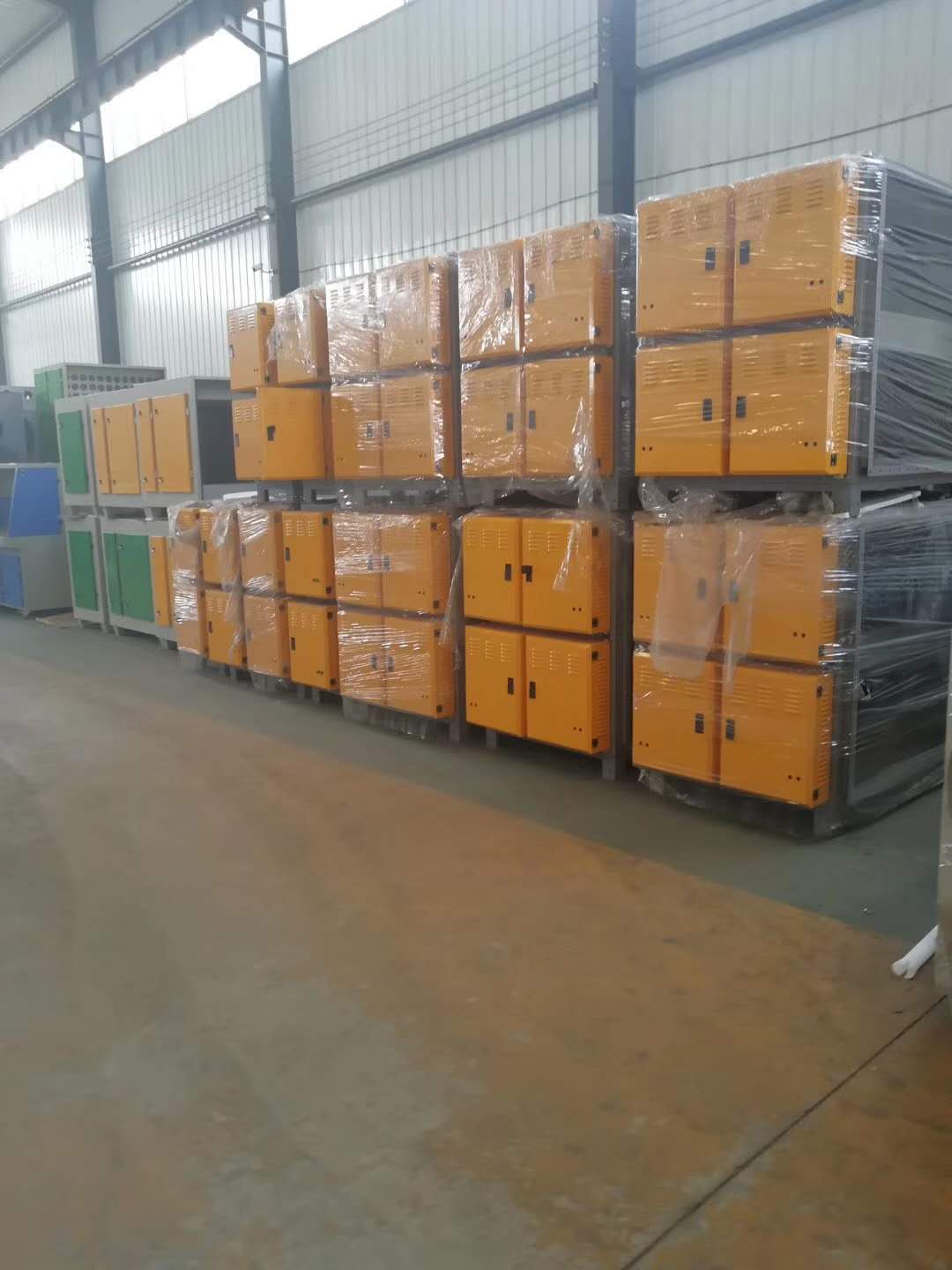 工業(yè)油煙凈化設(shè)備的安裝注意事項(xiàng)