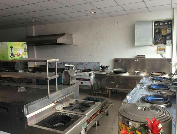 大型公司食堂廚房設(shè)備，貴陽(yáng)飯店廚房設(shè)備直銷商，貴陽(yáng)廚房設(shè)備批發(fā)