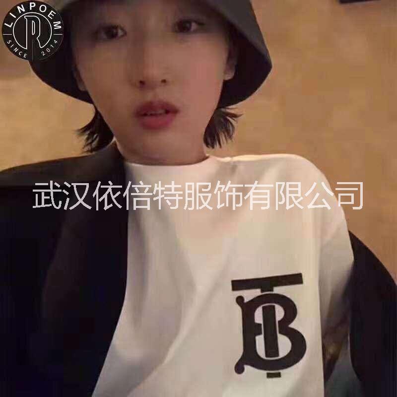 女士T恤廠家_北京女士T恤廠家_女士T恤批發(fā)價格_北京女士T恤大量批發(fā)