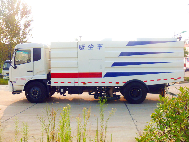 山西東風(fēng)大型吸塵車廠家大促銷.山西東風(fēng)天錦吸塵車廠家報(bào)價(jià)/價(jià)格.山西道路清掃干式掃路車生產(chǎn)廠家