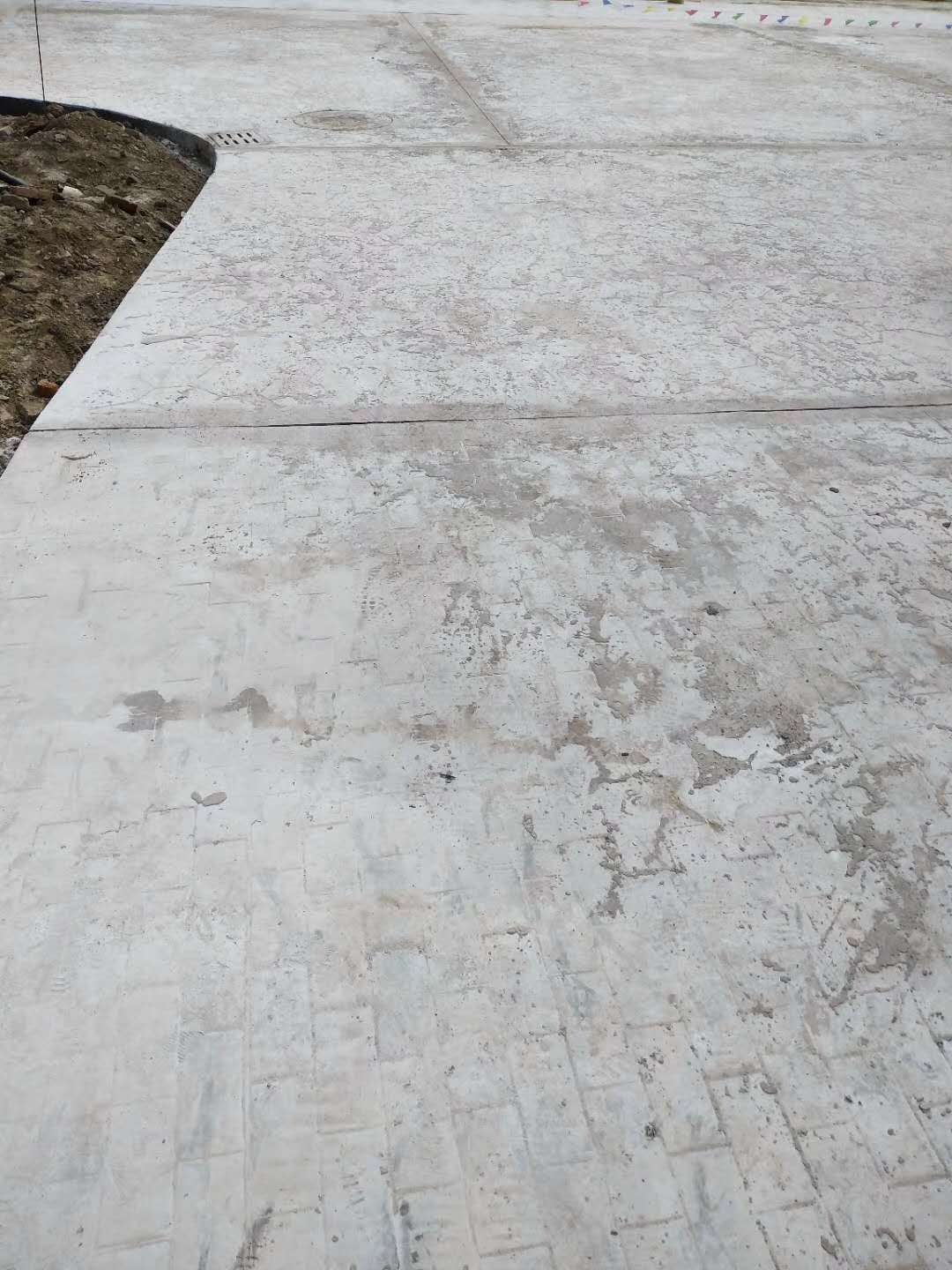 武漢水泥壓花地坪材料廠(chǎng)家  壓花地坪 壓模地坪 壓印地坪