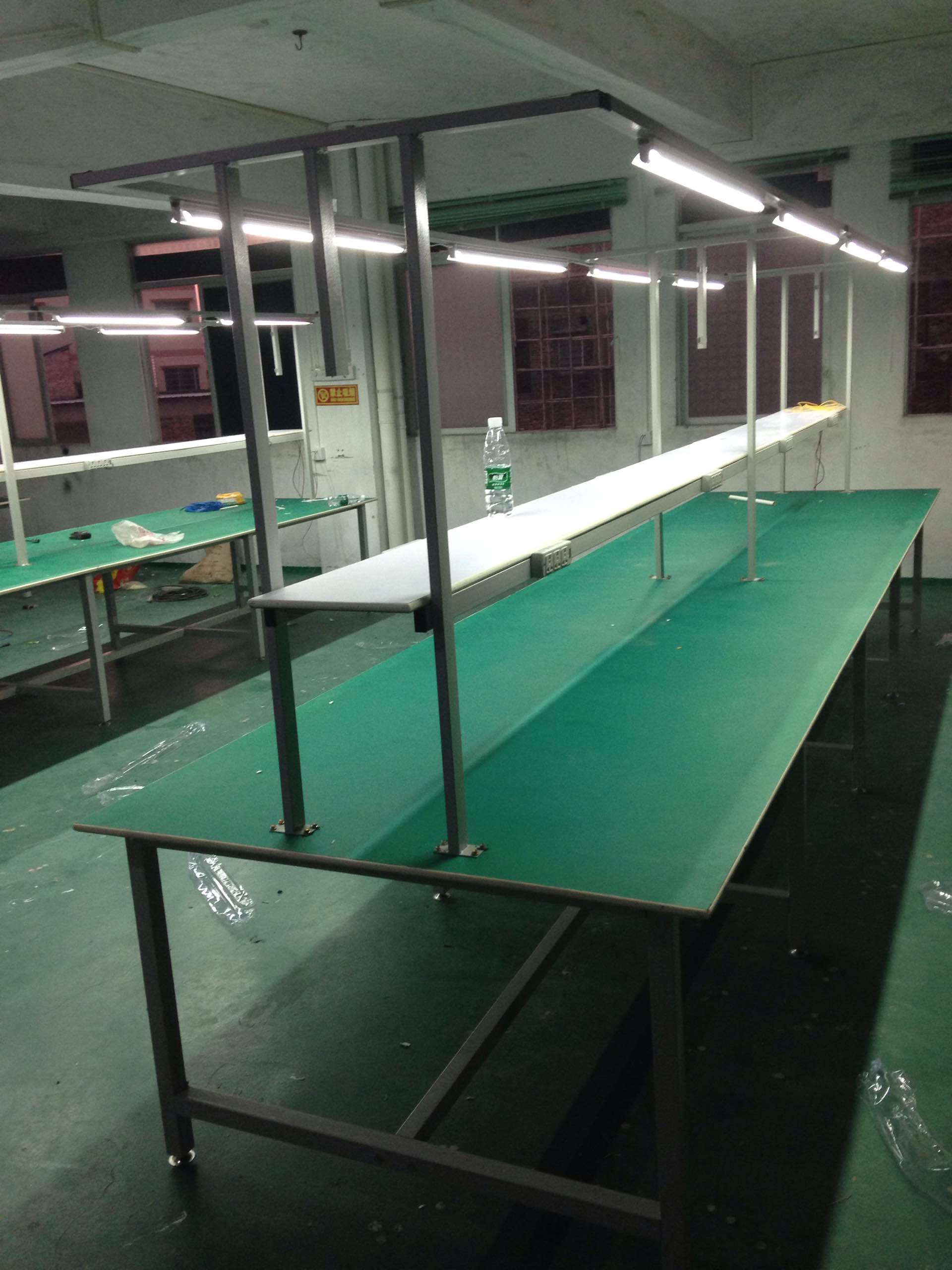 廣州工作臺(tái) 工作臺(tái) 防靜電工作臺(tái)