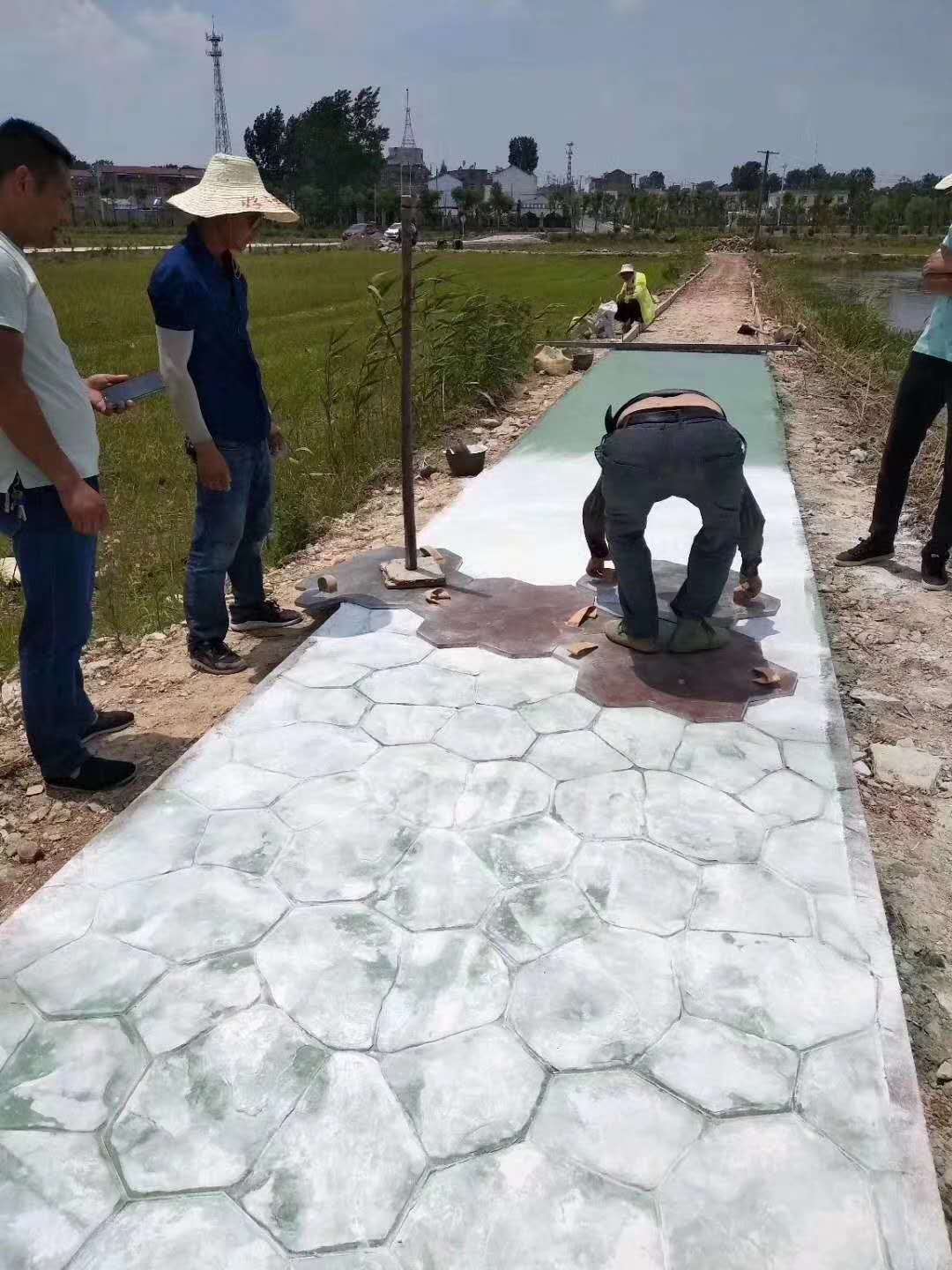 武漢水泥壓花地坪材料廠(chǎng)家  壓花地坪 壓模地坪 壓印地坪