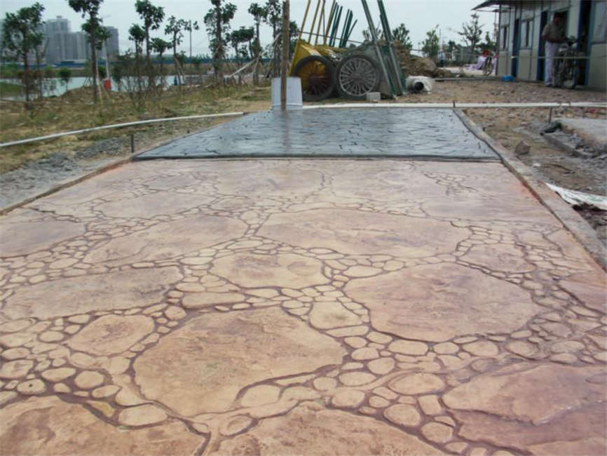 衡陽彩色壓花地坪材料廠家  壓花地坪脫膜粉價(jià)格
